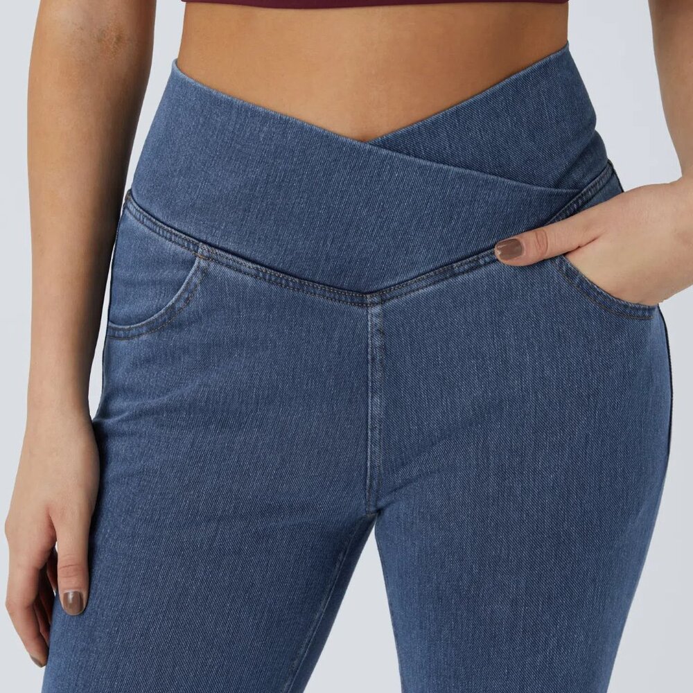 High-Rise Flare Women's Jeans - Blue - Picture 2 of 4